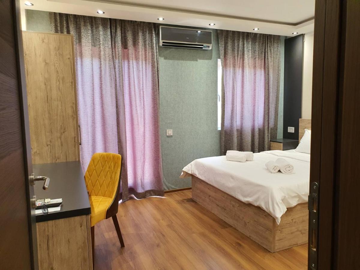 Apartmani Mali Vikend Belgrado Buitenkant foto
