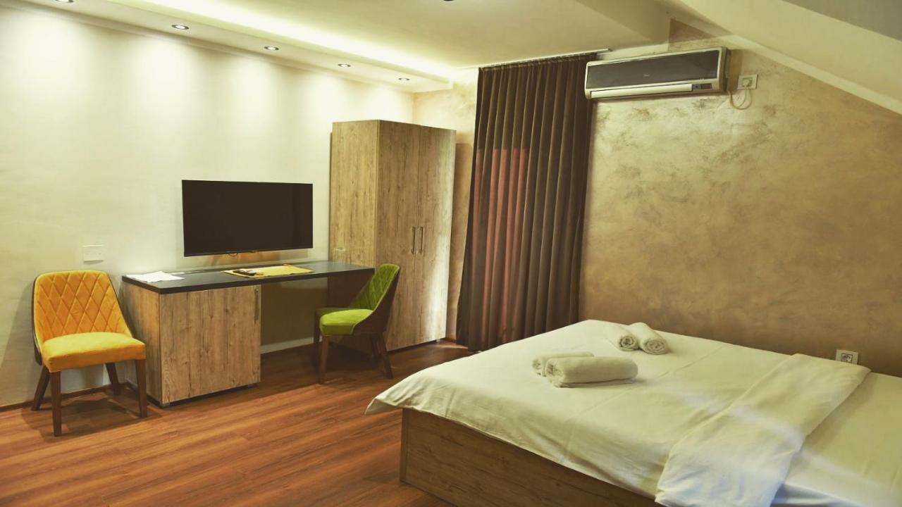 Apartmani Mali Vikend Belgrado Buitenkant foto